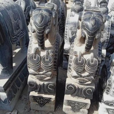 宅门石雕动物抱鼓石