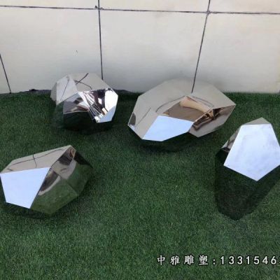 草坪景观石不锈钢雕塑
