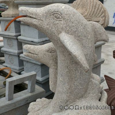 大型石雕鲸鱼