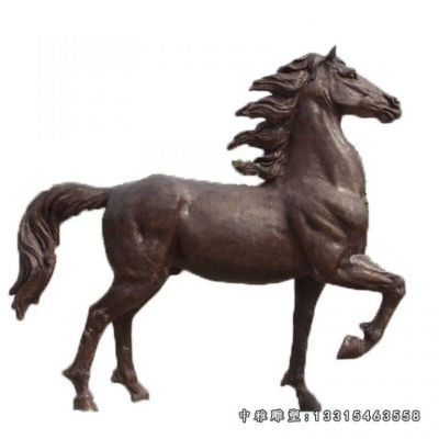 广场铜雕动物奔马
