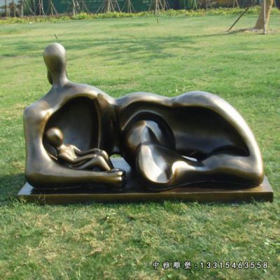 铜雕公园抽象人物