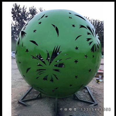 不锈钢彩绘圆球雕塑