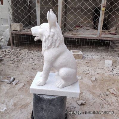 玩耍狗熊石雕雕塑