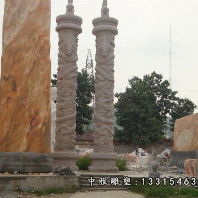 大型石雕龙柱景观