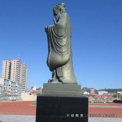 铜雕历史人物孔子