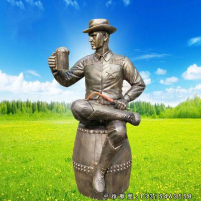 广场铜雕喝酒人物