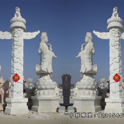 石雕大型龙柱