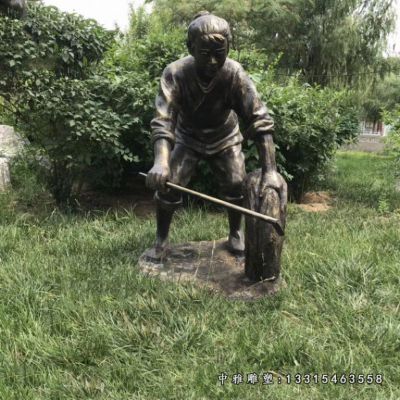 铜雕农耕主题人物