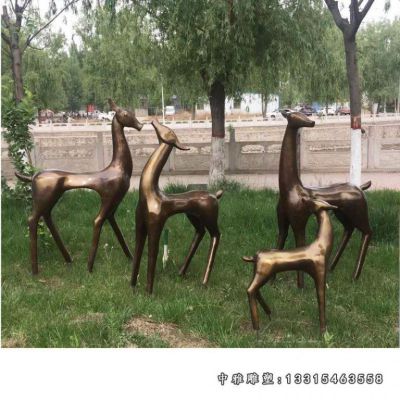 铜雕小鹿动物