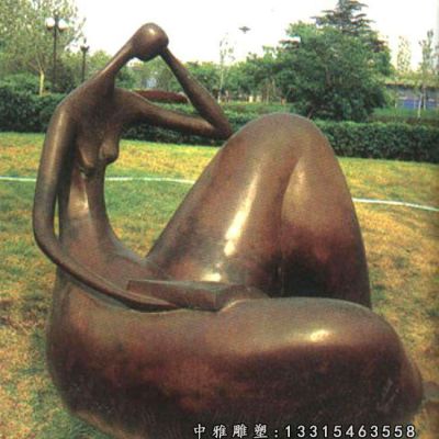 铜雕广场抽象人物