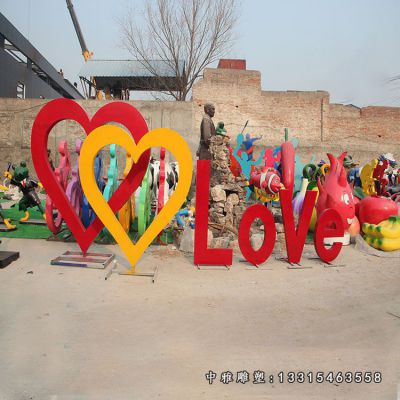 公园不锈钢爱心雕塑