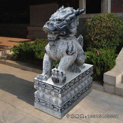 门口石雕麒麟雕塑