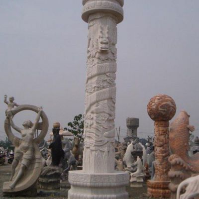 大型龙柱石雕