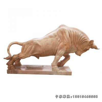 动物开荒牛石雕