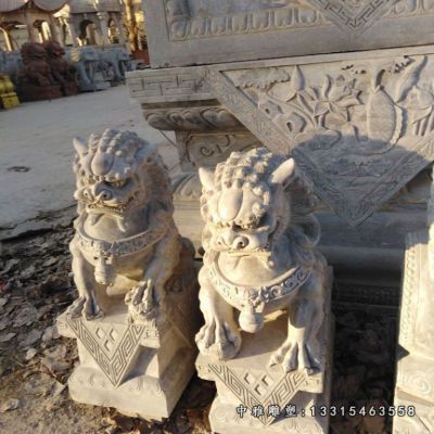 石雕踩球麒麟