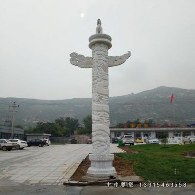 石雕大型景观龙柱