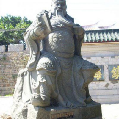 武财神关公石雕