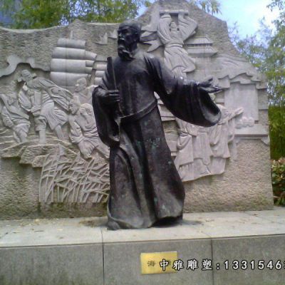 铜雕古代人物海瑞