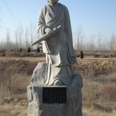 石雕广场孝道主题人物