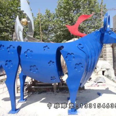 不锈钢抽象牛雕塑