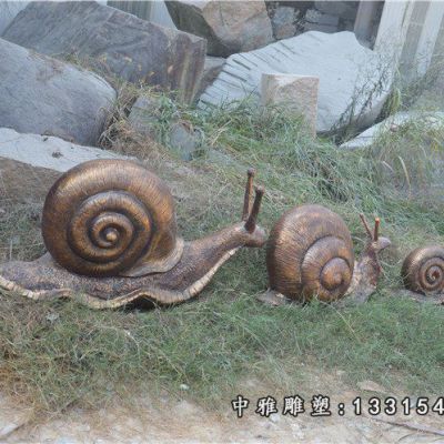 爬行铜雕动物蜗牛