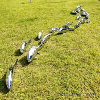 草坪不锈钢鱼摆件