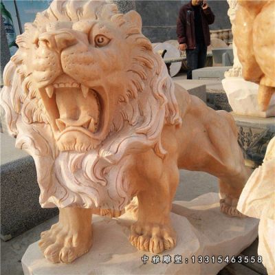 晚霞红石雕狮子