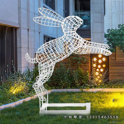 不锈钢动物兔子雕塑