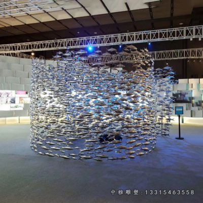 不锈钢公园鱼群摆件