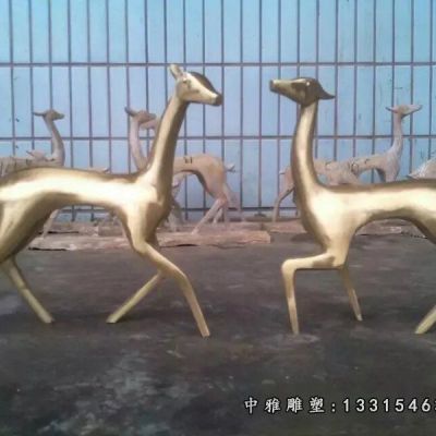 铜雕抽象动物鹿